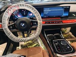 بي ام دبليو الفئة 7